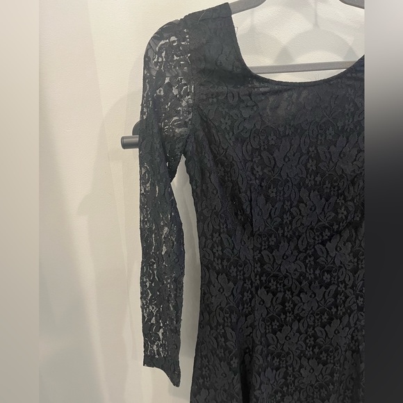 Black Lace Dress - Picture 4 of 4